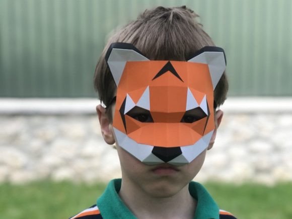 Bringing the Wild to Life: The Creative Power of the Tiger 3D Kids Half Mask